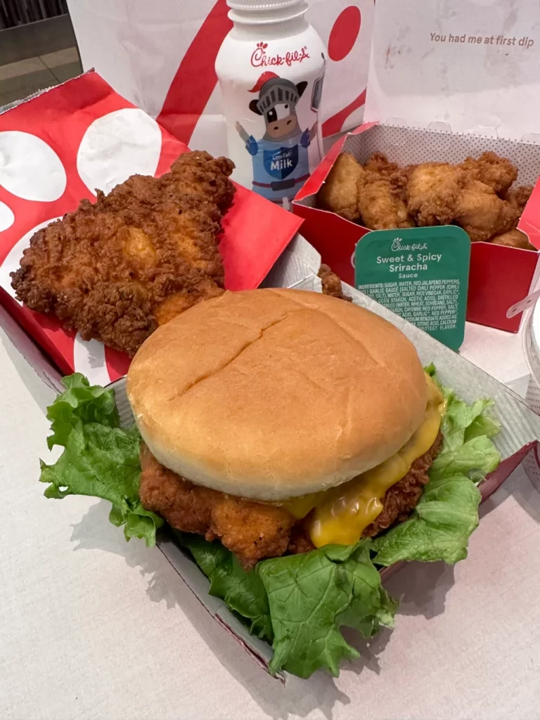 快餐店天花板「Chick-fil-A」即将在新加坡开业 - FoodieSG